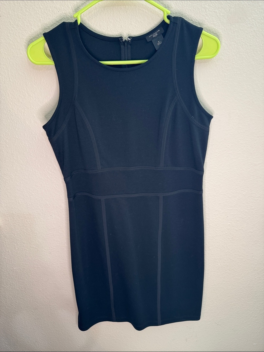Ann Taylor Black Sleeveless Sheath Dress